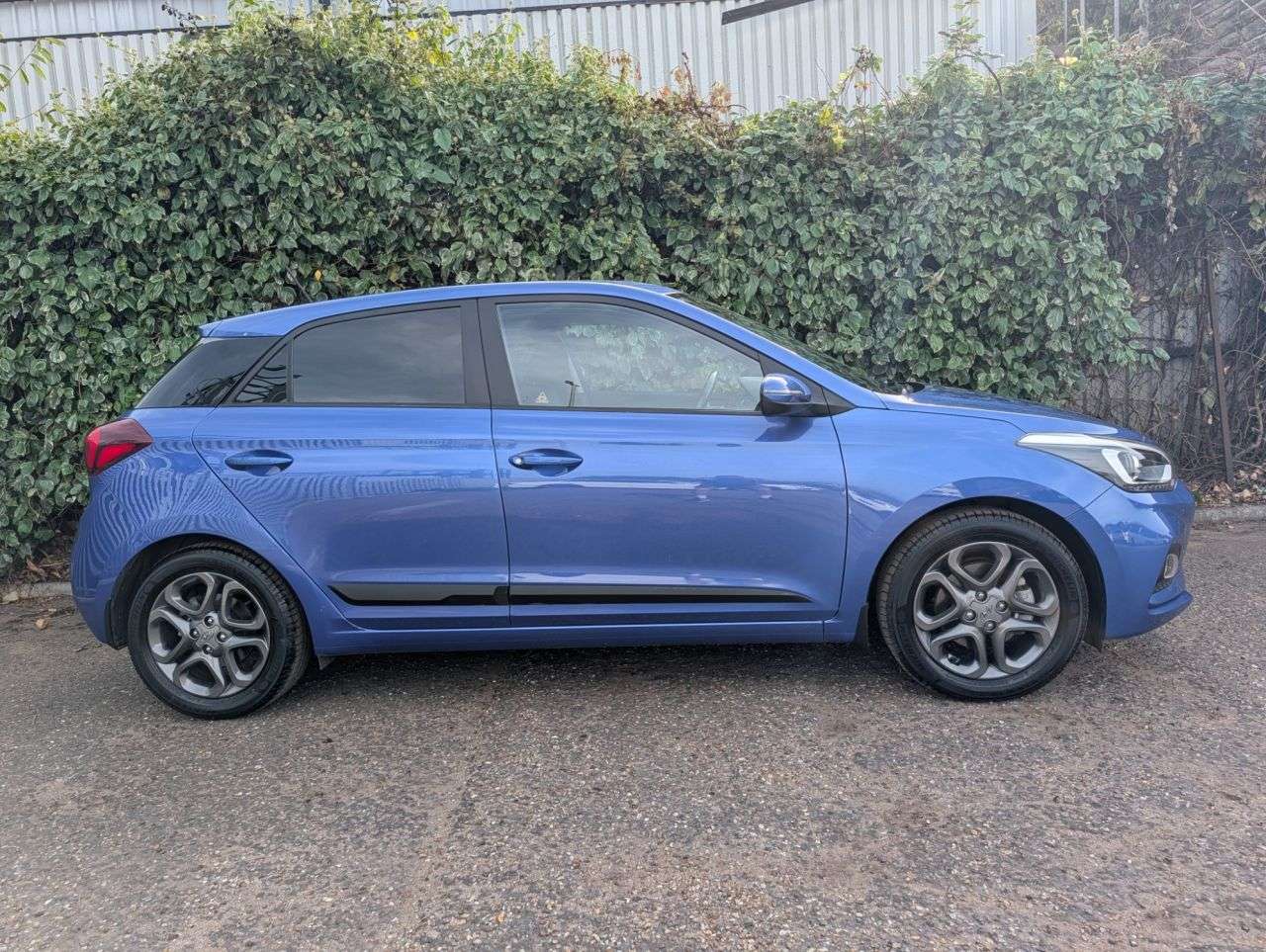 A 2019 HYUNDAI I20 1.0 T-GDi Premium Nav Hatchback 5dr Petrol DCT Euro 6 (s/s) (100 ps) 6 Hyun A 2019 HYUNDAI I20 1.0 T-GDi Premium Nav Hatchback 5dr Petrol DCT Euro 6 (s/s) (100 ps) 6 Hyun