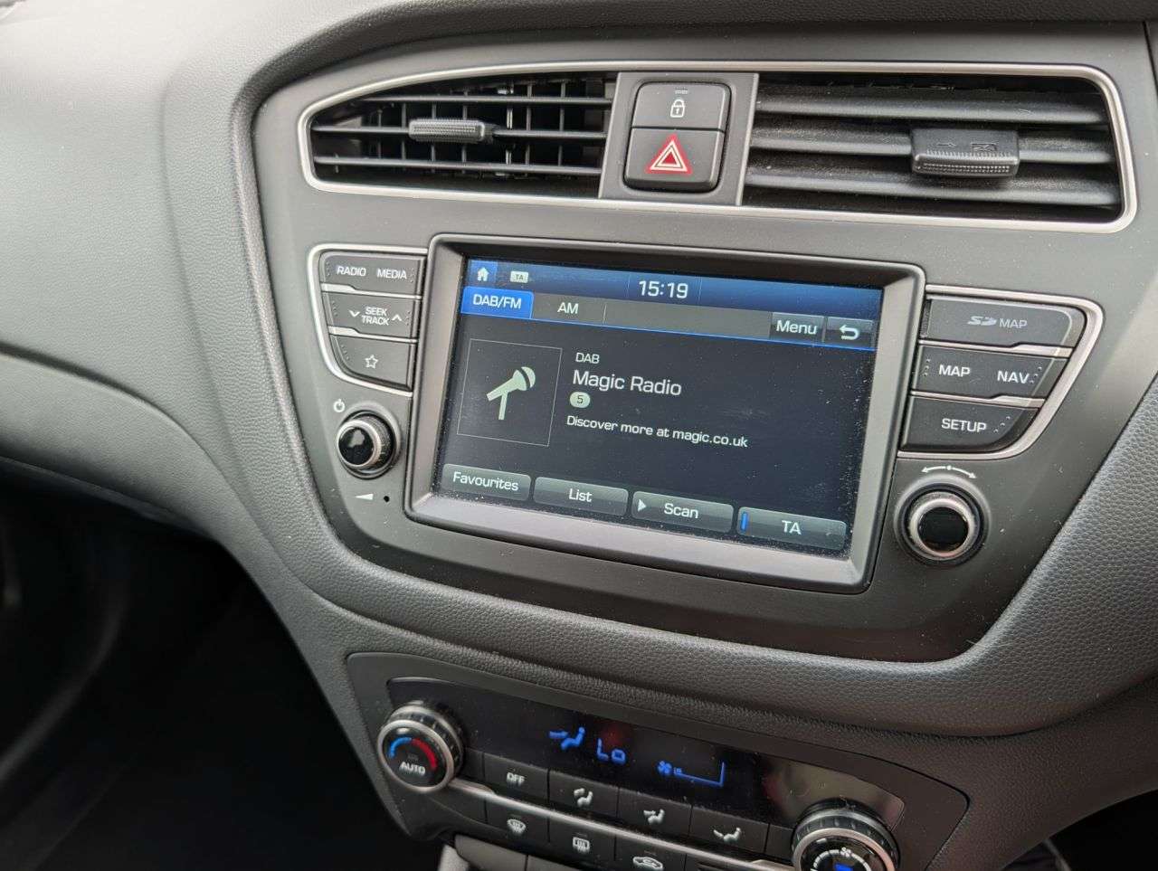 2019 HYUNDAI I20 2019 HYUNDAI I20