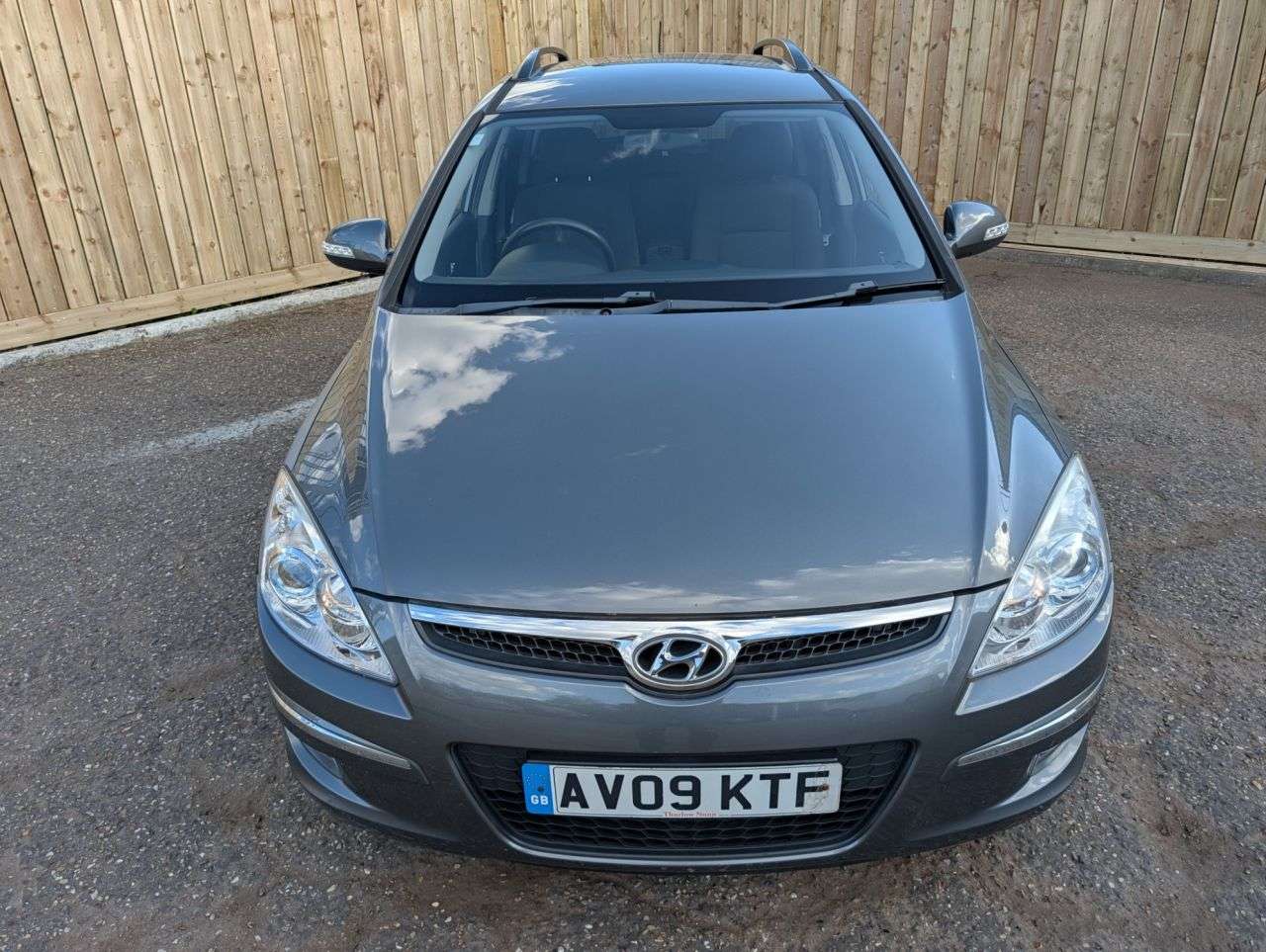 A 2009 HYUNDAI I30 1.6 CRDi Comfort Estate 5dr Diesel Manual Euro 4 (115 ps) Recent Service An A 2009 HYUNDAI I30 1.6 CRDi Comfort Estate 5dr Diesel Manual Euro 4 (115 ps) Recent Service An