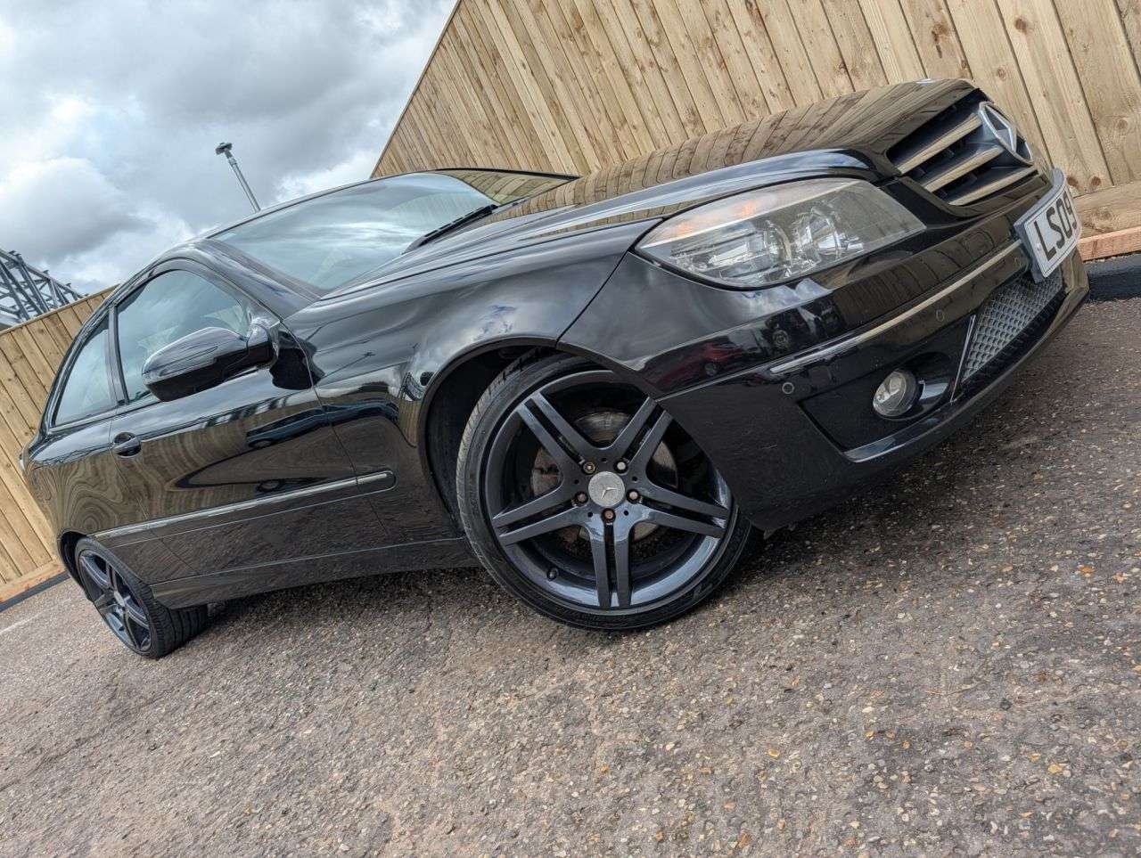 A 2009 MERCEDES-BENZ CLC CLASS 2.1 CLC200 CDI Sport Coupe 3dr Diesel Auto Euro 4 (122 ps) A 2009 MERCEDES-BENZ CLC CLASS 2.1 CLC200 CDI Sport Coupe 3dr Diesel Auto Euro 4 (122 ps)