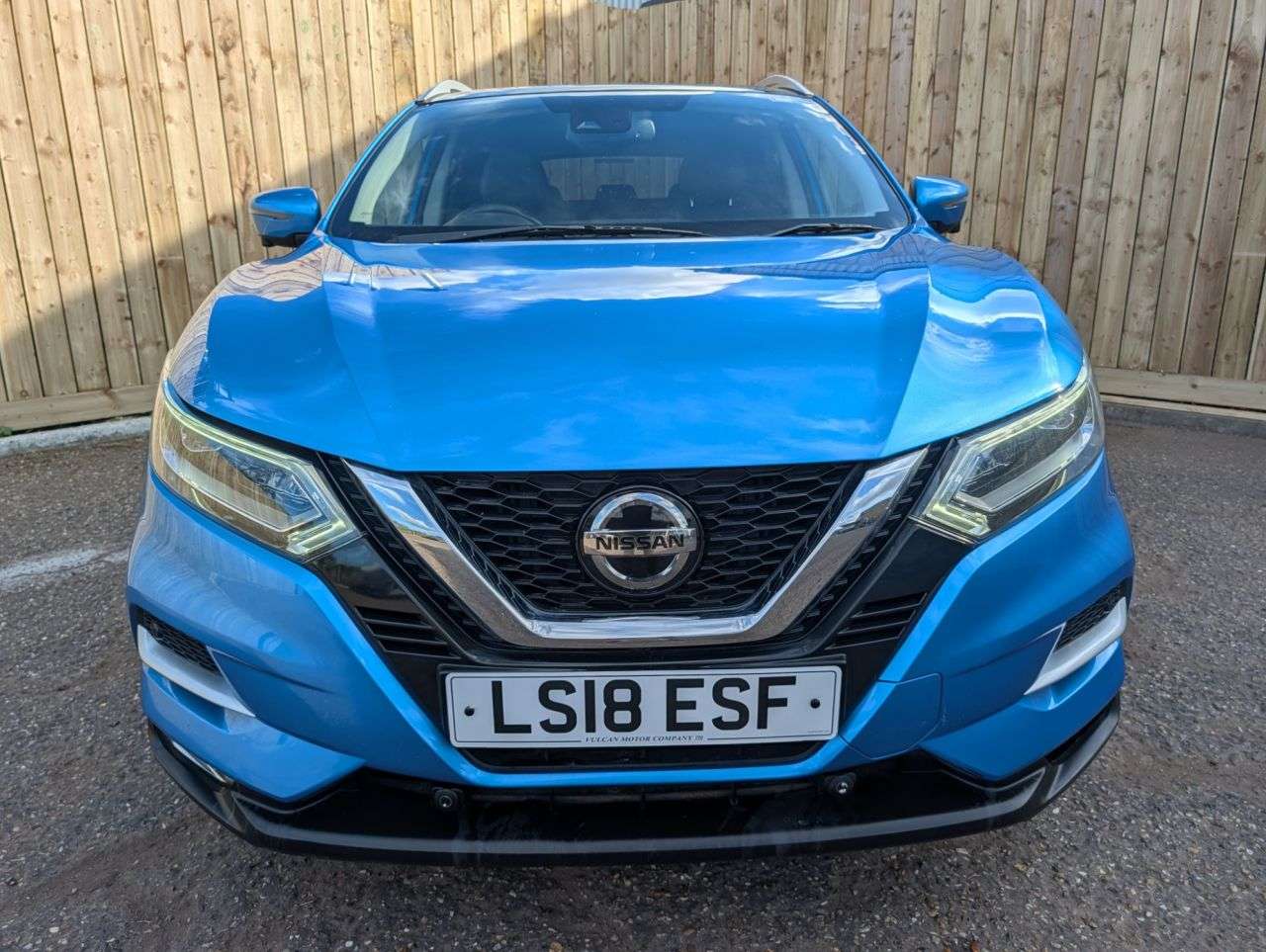 A 2018 NISSAN QASHQAI 1.2 DIG-T Tekna SUV 5dr Petrol Manual Euro 6 (s/s) (115 ps) Pan Roof Vivid A 2018 NISSAN QASHQAI 1.2 DIG-T Tekna SUV 5dr Petrol Manual Euro 6 (s/s) (115 ps) Pan Roof Vivid