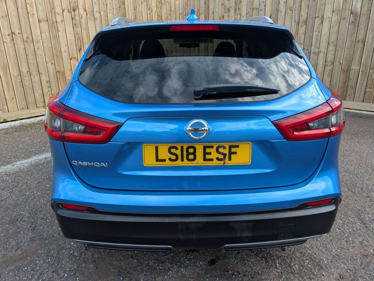 A 2018 NISSAN QASHQAI 1.2 DIG-T Tekna SUV 5dr Petrol Manual Euro 6 (s/s) (115 ps) Pan Roof Vivid A 2018 NISSAN QASHQAI 1.2 DIG-T Tekna SUV 5dr Petrol Manual Euro 6 (s/s) (115 ps) Pan Roof Vivid