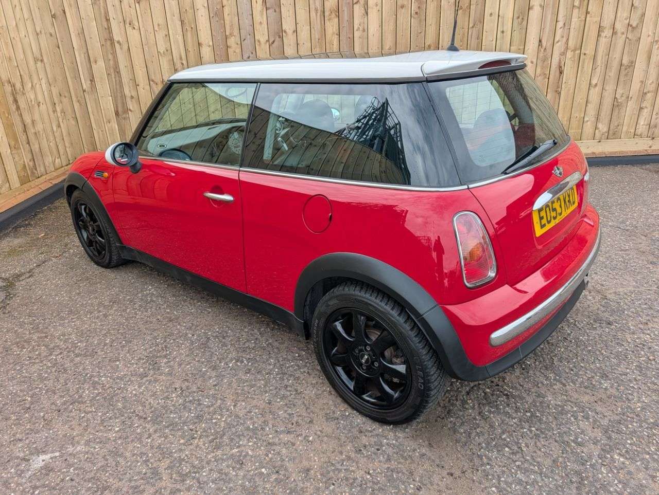2003 MINI HATCH 2003 MINI HATCH