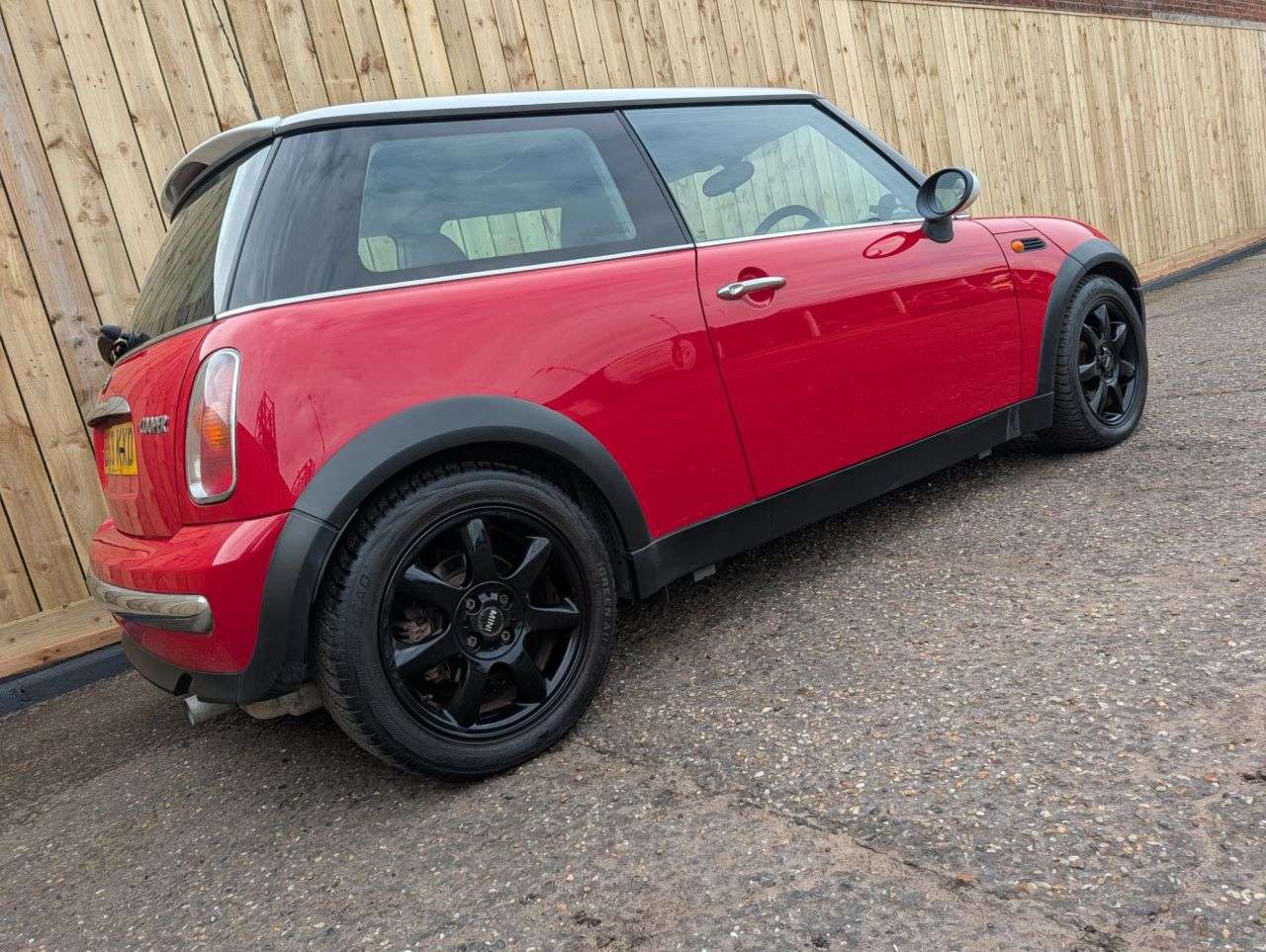 2003 MINI HATCH 2003 MINI HATCH