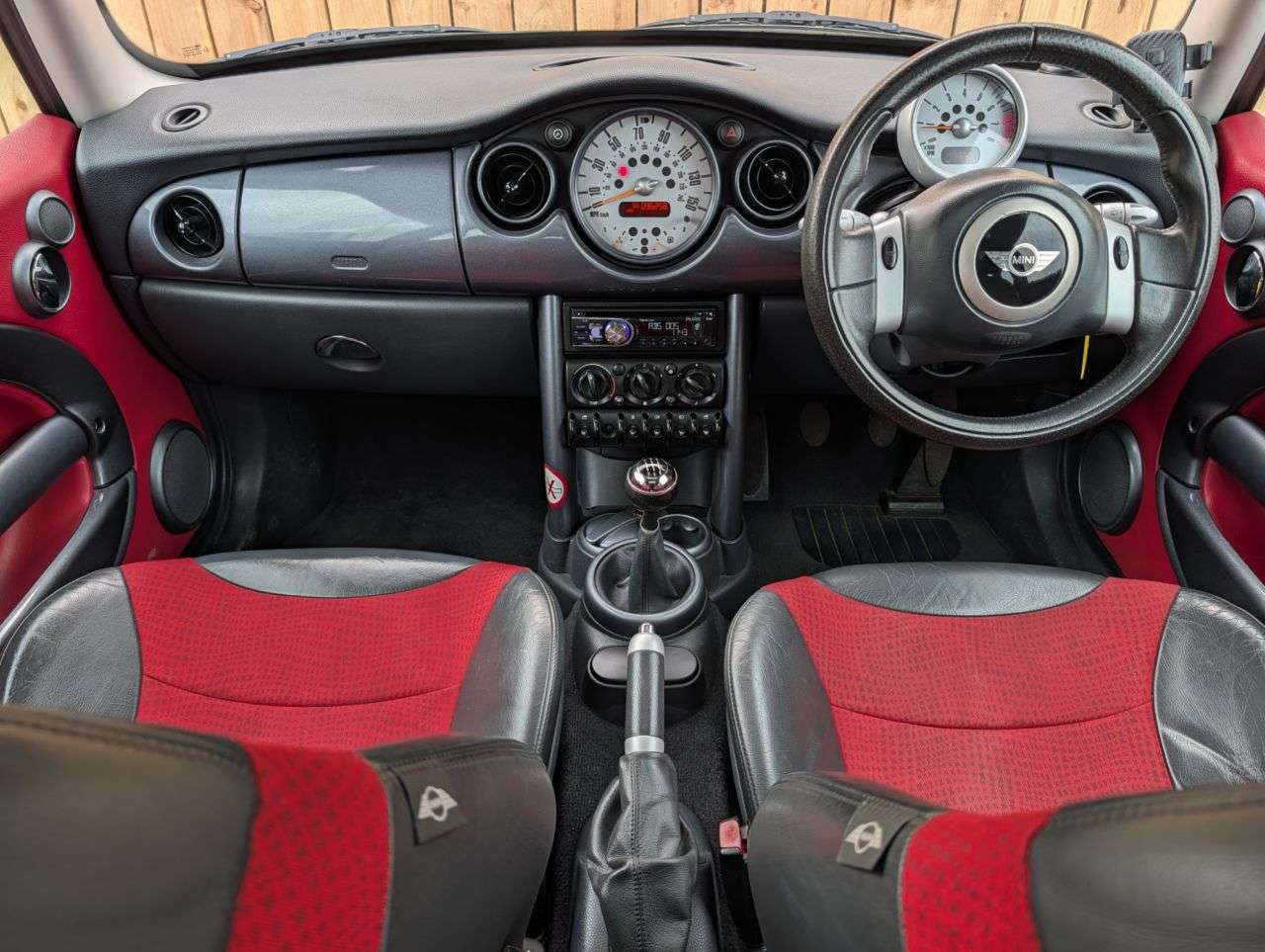 2003 MINI HATCH 2003 MINI HATCH