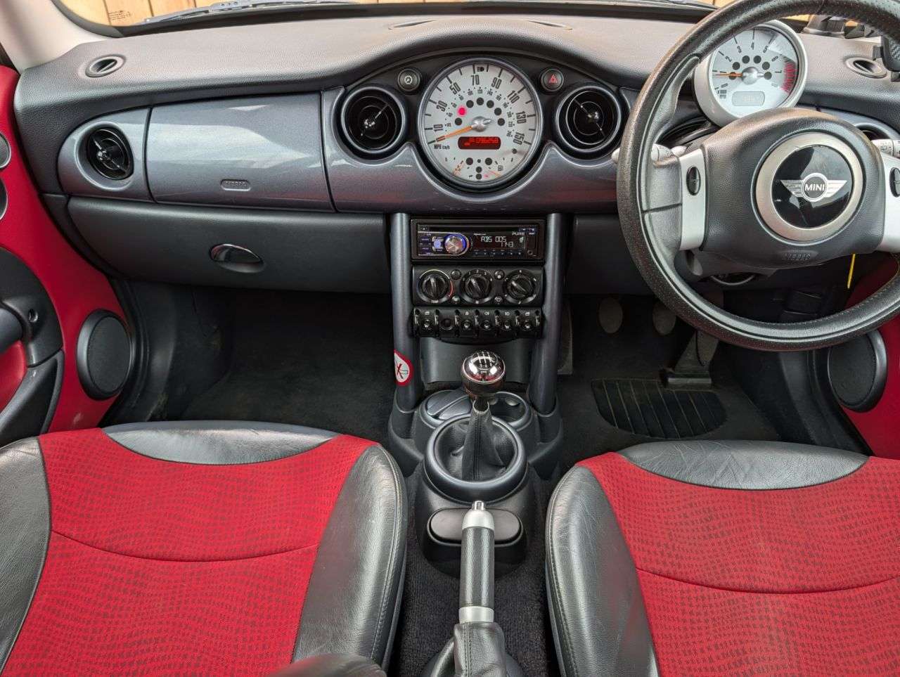 2003 MINI HATCH 2003 MINI HATCH