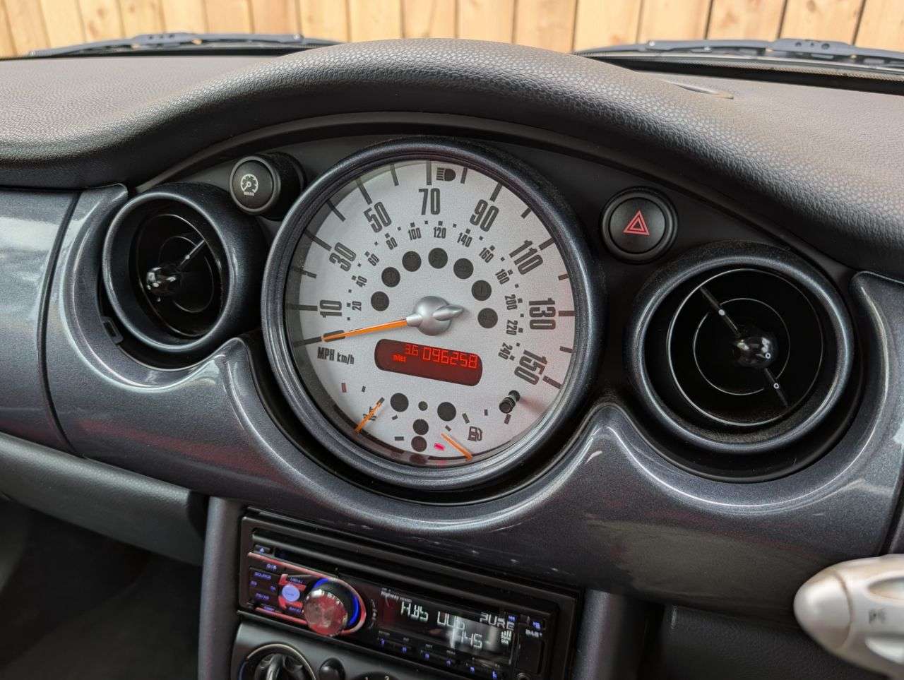 2003 MINI HATCH 2003 MINI HATCH