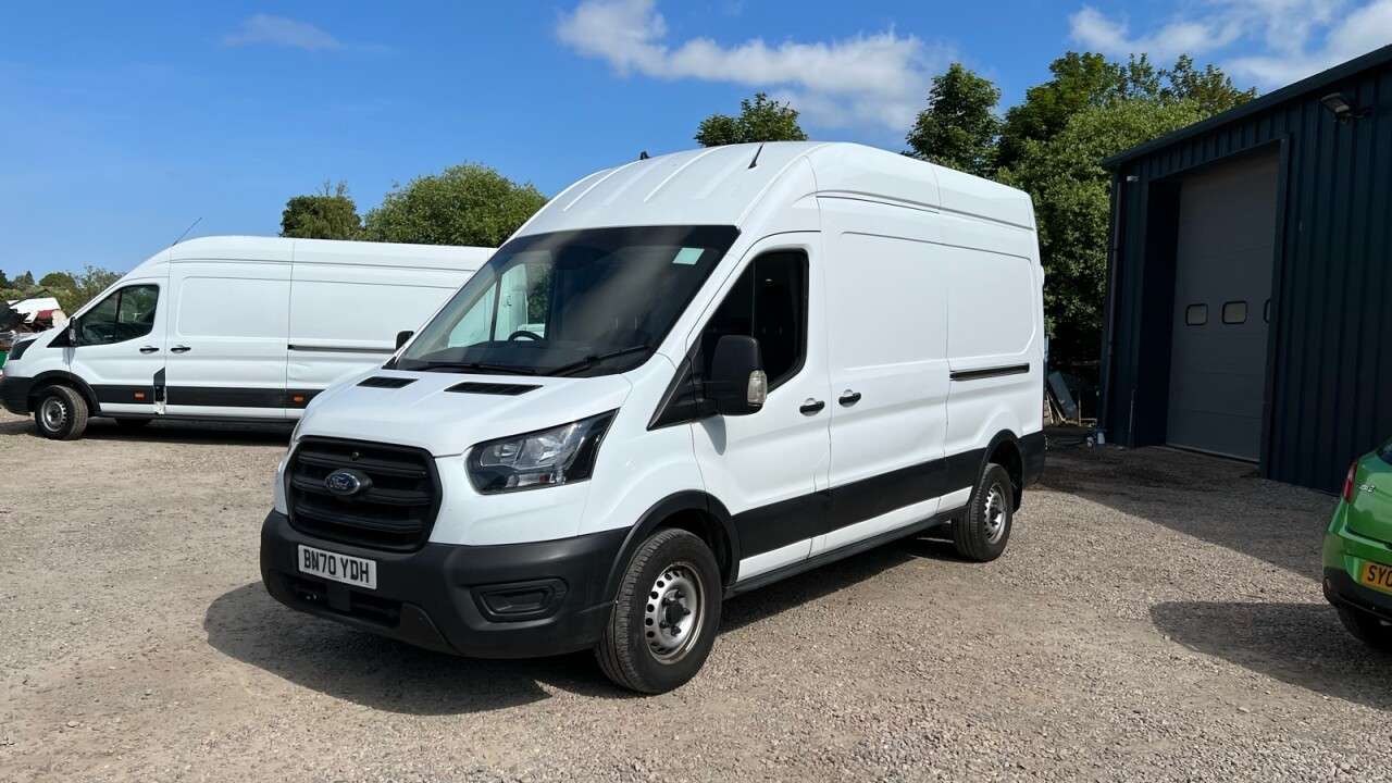 A 2020 FORD TRANSIT 350 LEADER P/V ECOBLUE A 2020 FORD TRANSIT 350 LEADER P/V ECOBLUE