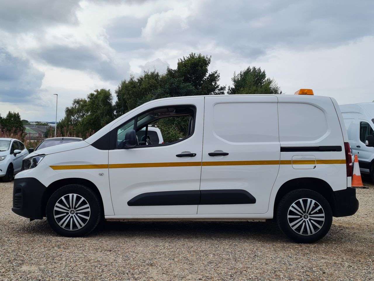 2019 PEUGEOT PARTNER 2019 PEUGEOT PARTNER