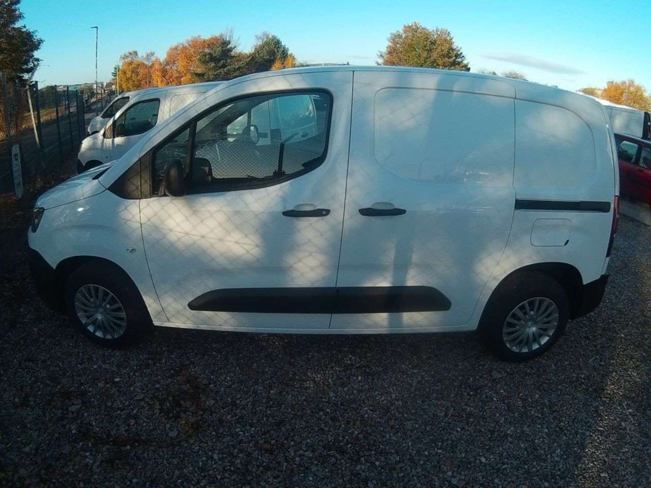 A 2020 CITROEN BERLINGO 1.5 650 ENTERPRISE M BLUEHDI S/S 76 BHP A 2020 CITROEN BERLINGO 1.5 650 ENTERPRISE M BLUEHDI S/S 76 BHP