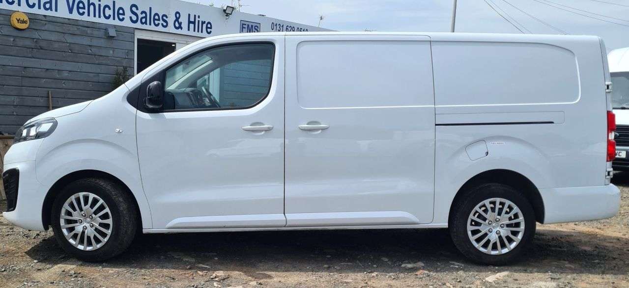 A 2023 VAUXHALL VIVARO 1.5 Turbo D 2900 Pro Panel Van 6dr Diesel Manual L2 H1 Euro 6 (s/s) (100 ps A 2023 VAUXHALL VIVARO 1.5 Turbo D 2900 Pro Panel Van 6dr Diesel Manual L2 H1 Euro 6 (s/s) (100 ps