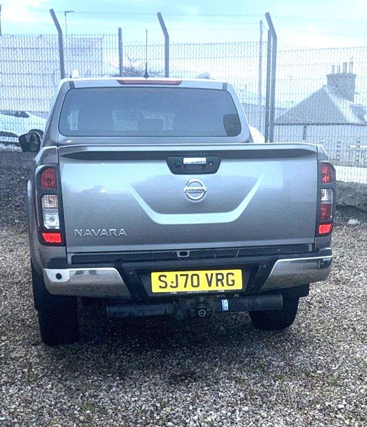 A 2020 NISSAN NAVARA 2.3 dCi Tekna Pickup Double Cab 4dr Diesel Auto 4WD Euro 6 (190 ps) A 2020 NISSAN NAVARA 2.3 dCi Tekna Pickup Double Cab 4dr Diesel Auto 4WD Euro 6 (190 ps)