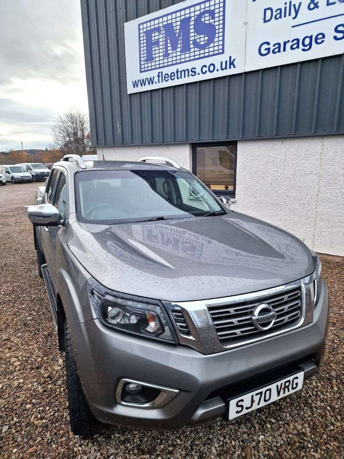 A 2020 NISSAN NAVARA 2.3 dCi Tekna Pickup Double Cab 4dr Diesel Auto 4WD Euro 6 (190 ps) A 2020 NISSAN NAVARA 2.3 dCi Tekna Pickup Double Cab 4dr Diesel Auto 4WD Euro 6 (190 ps)