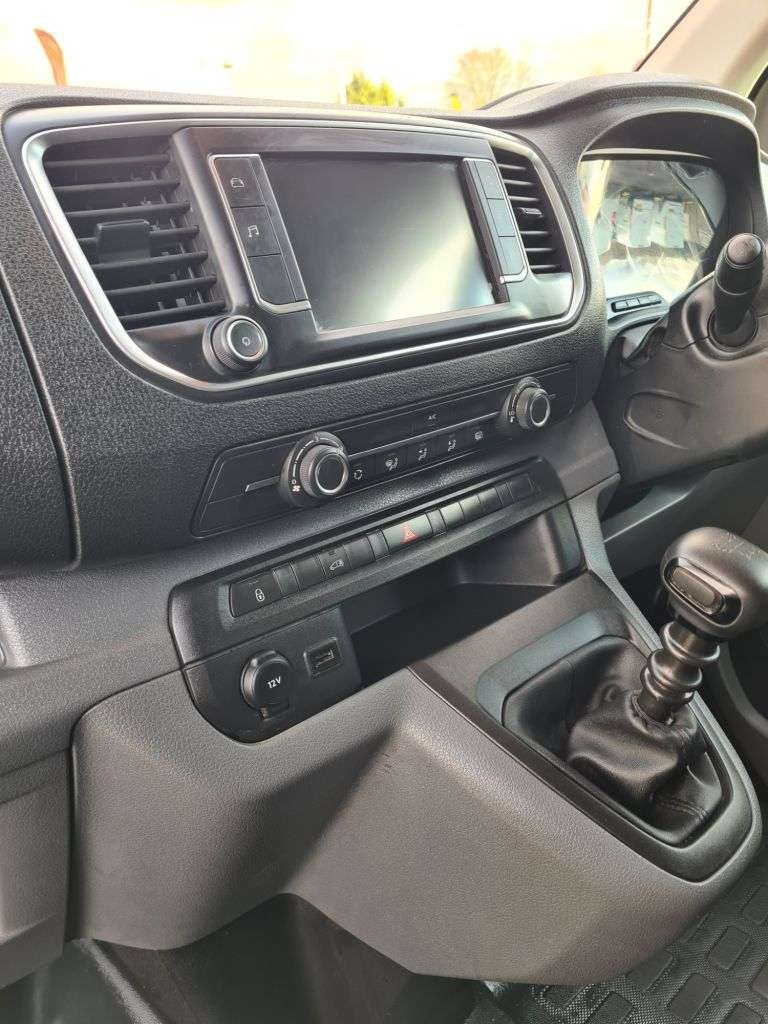 2022 VAUXHALL VIVARO 2022 VAUXHALL VIVARO