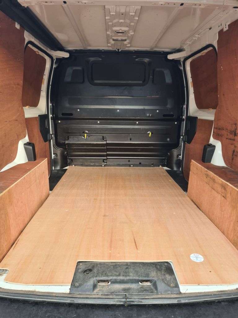 A 2020 PEUGEOT EXPERT 1.5 BlueHDi 1000 Professional Compact Panel Van 6dr Diesel Manual SWB Euro A 2020 PEUGEOT EXPERT 1.5 BlueHDi 1000 Professional Compact Panel Van 6dr Diesel Manual SWB Euro