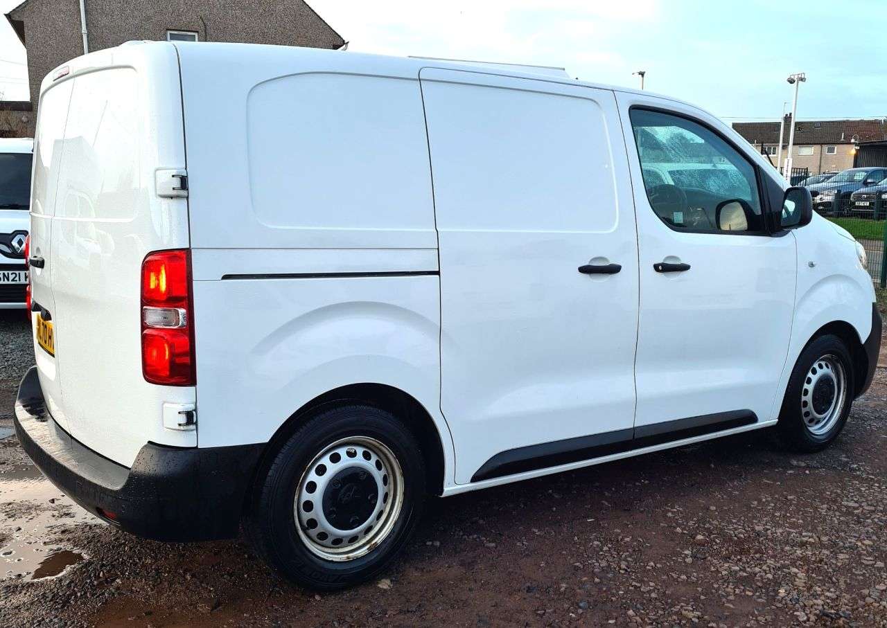 A 2020 PEUGEOT EXPERT 1.5 BlueHDi 1000 Professional Compact Panel Van 6dr Diesel Manual SWB Euro A 2020 PEUGEOT EXPERT 1.5 BlueHDi 1000 Professional Compact Panel Van 6dr Diesel Manual SWB Euro