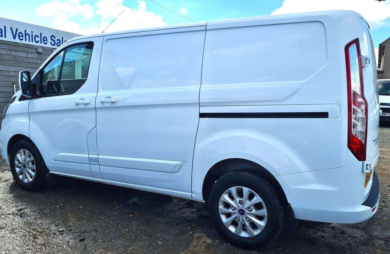 A 2022 FORD TRANSIT CUSTOM 2.0 300 EcoBlue Limited Panel Van 5dr Diesel Manual L1 H1 Euro 6 (s/s) (130 A 2022 FORD TRANSIT CUSTOM 2.0 300 EcoBlue Limited Panel Van 5dr Diesel Manual L1 H1 Euro 6 (s/s) (130