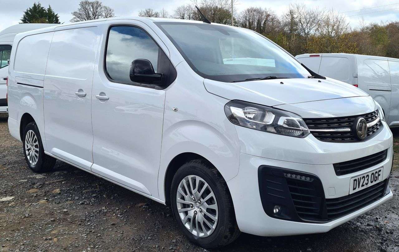 A 2023 VAUXHALL VIVARO 1.5 Turbo D 2900 Pro Panel Van 6dr Diesel Manual L2 H1 Euro 6 (s/s) (100 ps A 2023 VAUXHALL VIVARO 1.5 Turbo D 2900 Pro Panel Van 6dr Diesel Manual L2 H1 Euro 6 (s/s) (100 ps