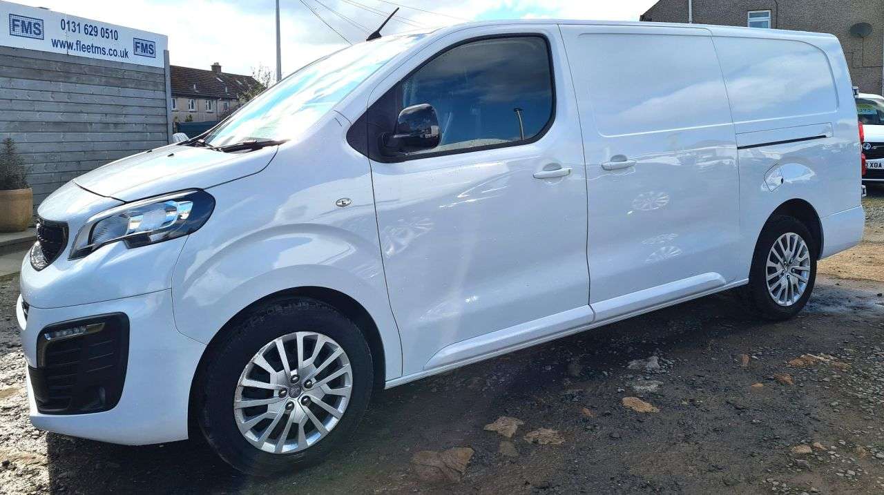 A 2023 PEUGEOT EXPERT 1.5 BlueHDi 1000 Asphalt Premium + Long Panel Van 6dr Diesel Manual LWB Eur A 2023 PEUGEOT EXPERT 1.5 BlueHDi 1000 Asphalt Premium + Long Panel Van 6dr Diesel Manual LWB Eur