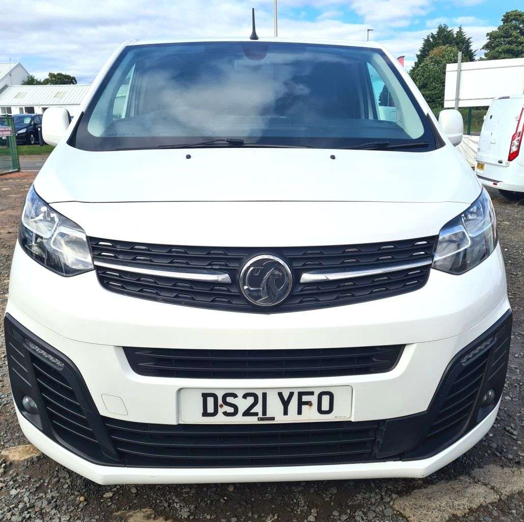 A 2021 VAUXHALL VIVARO 1.5 Turbo D 2900 Sportive Panel Van 5dr Diesel Manual L2 H1 Euro 6 (s/s) (1 A 2021 VAUXHALL VIVARO 1.5 Turbo D 2900 Sportive Panel Van 5dr Diesel Manual L2 H1 Euro 6 (s/s) (1