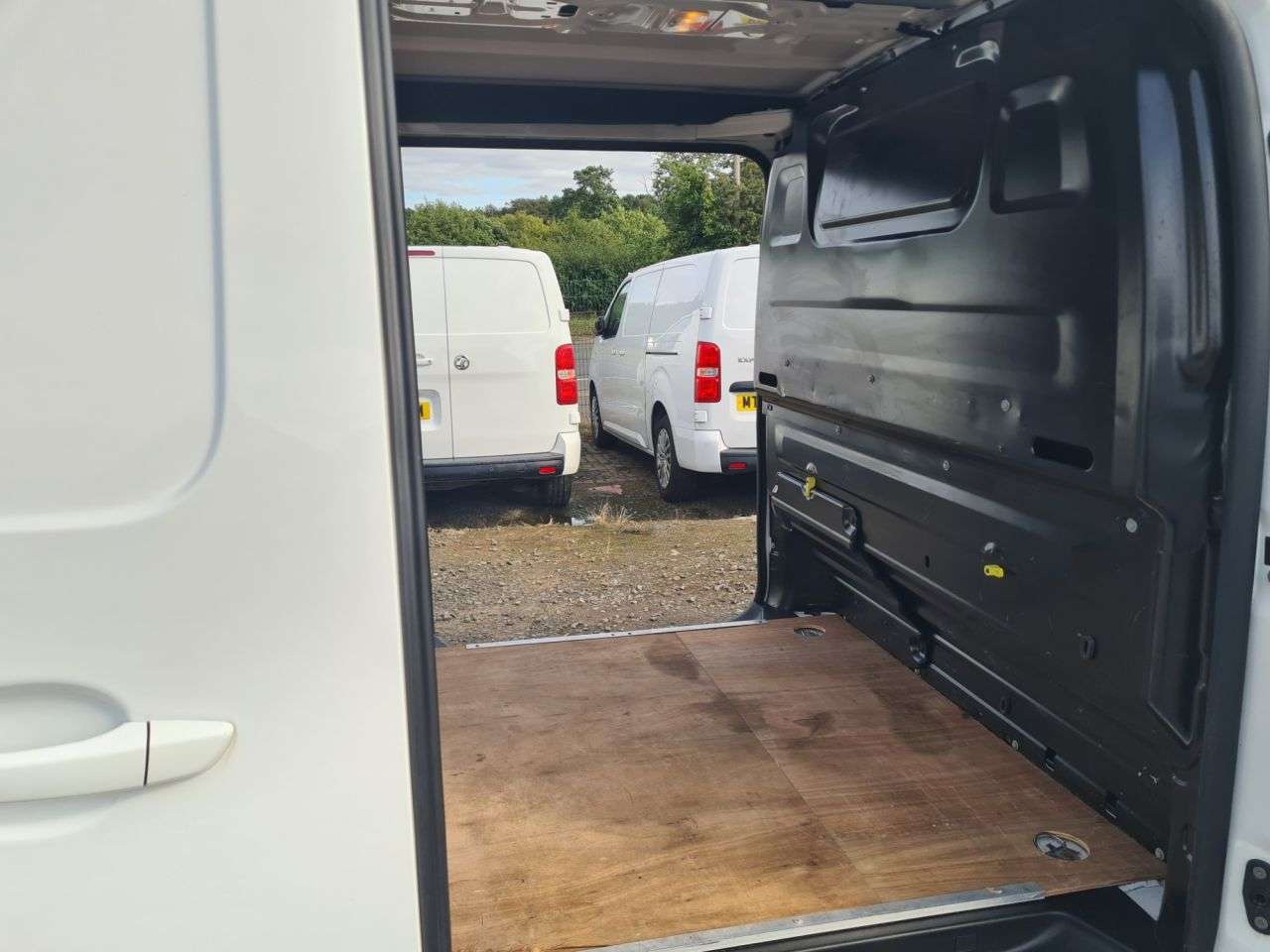 2021 VAUXHALL VIVARO 2021 VAUXHALL VIVARO