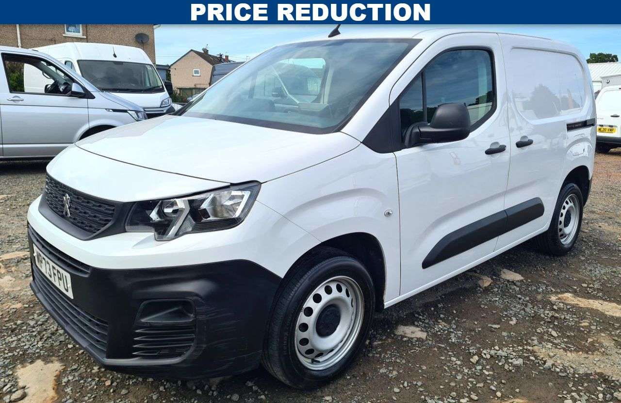 A 2024 PEUGEOT PARTNER 1.5 BlueHDi 1000 Professional Premium + Standard Panel Van 5dr Diesel Manua A 2024 PEUGEOT PARTNER 1.5 BlueHDi 1000 Professional Premium + Standard Panel Van 5dr Diesel Manua