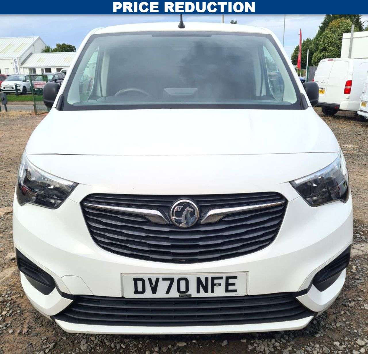 A 2020 VAUXHALL COMBO 1.5 Turbo D 2300 Sportive Panel Van 4dr Diesel Manual L2 H1 Euro 6 (s/s) (1 A 2020 VAUXHALL COMBO 1.5 Turbo D 2300 Sportive Panel Van 4dr Diesel Manual L2 H1 Euro 6 (s/s) (1