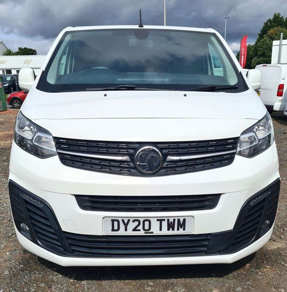 A 2020 VAUXHALL VIVARO 1.5 Turbo D 2900 Sportive Panel Van 5dr Diesel Manual L2 H1 Euro 6 (s/s) (1 A 2020 VAUXHALL VIVARO 1.5 Turbo D 2900 Sportive Panel Van 5dr Diesel Manual L2 H1 Euro 6 (s/s) (1