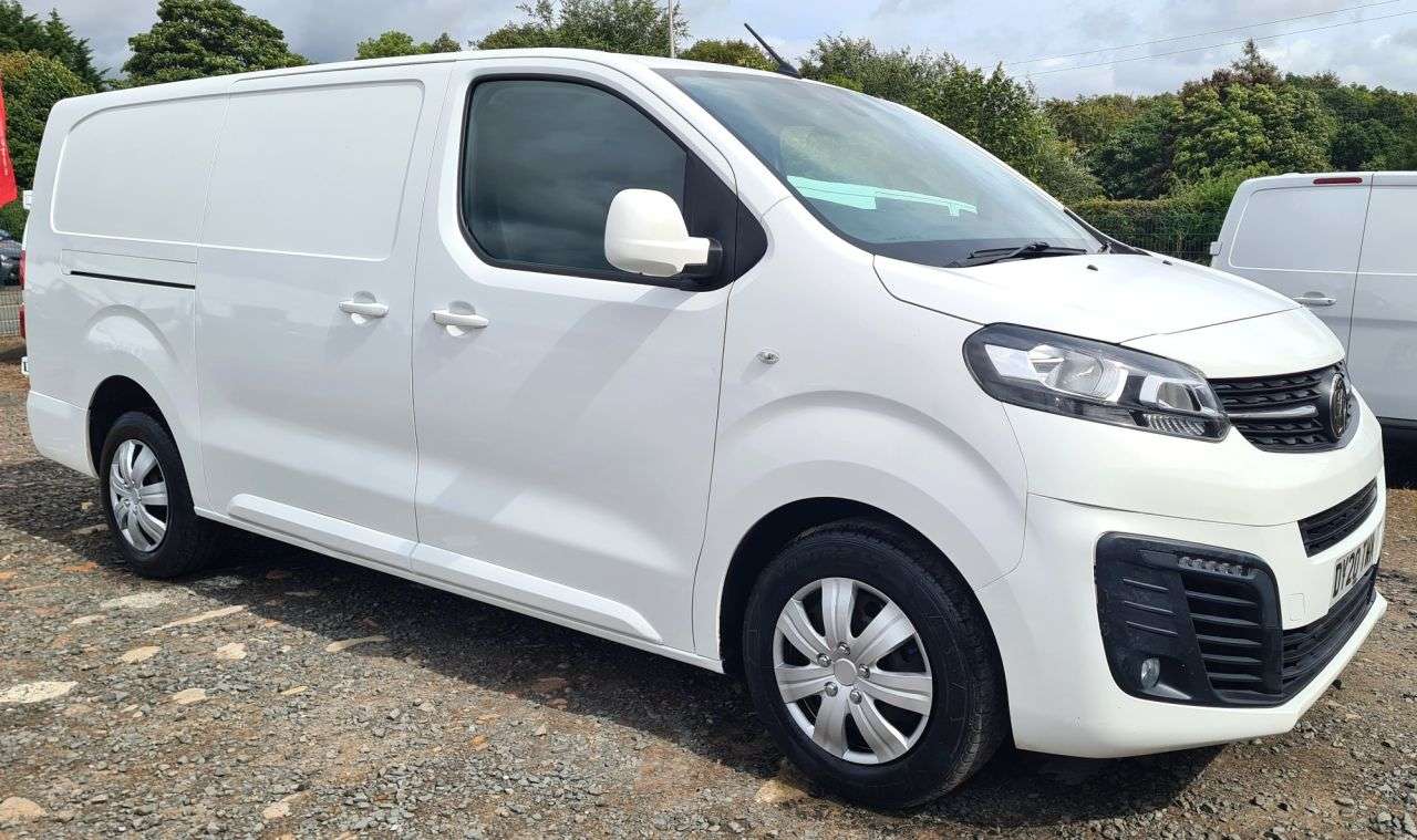 A 2020 VAUXHALL VIVARO 1.5 Turbo D 2900 Sportive Panel Van 5dr Diesel Manual L2 H1 Euro 6 (s/s) (1 A 2020 VAUXHALL VIVARO 1.5 Turbo D 2900 Sportive Panel Van 5dr Diesel Manual L2 H1 Euro 6 (s/s) (1