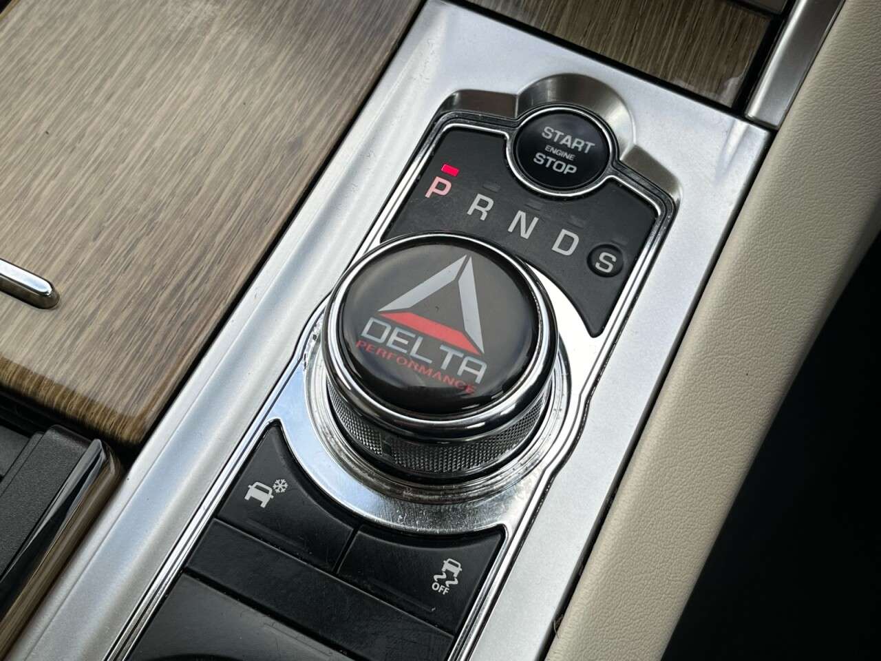 2013 JAGUAR XF 2013 JAGUAR XF