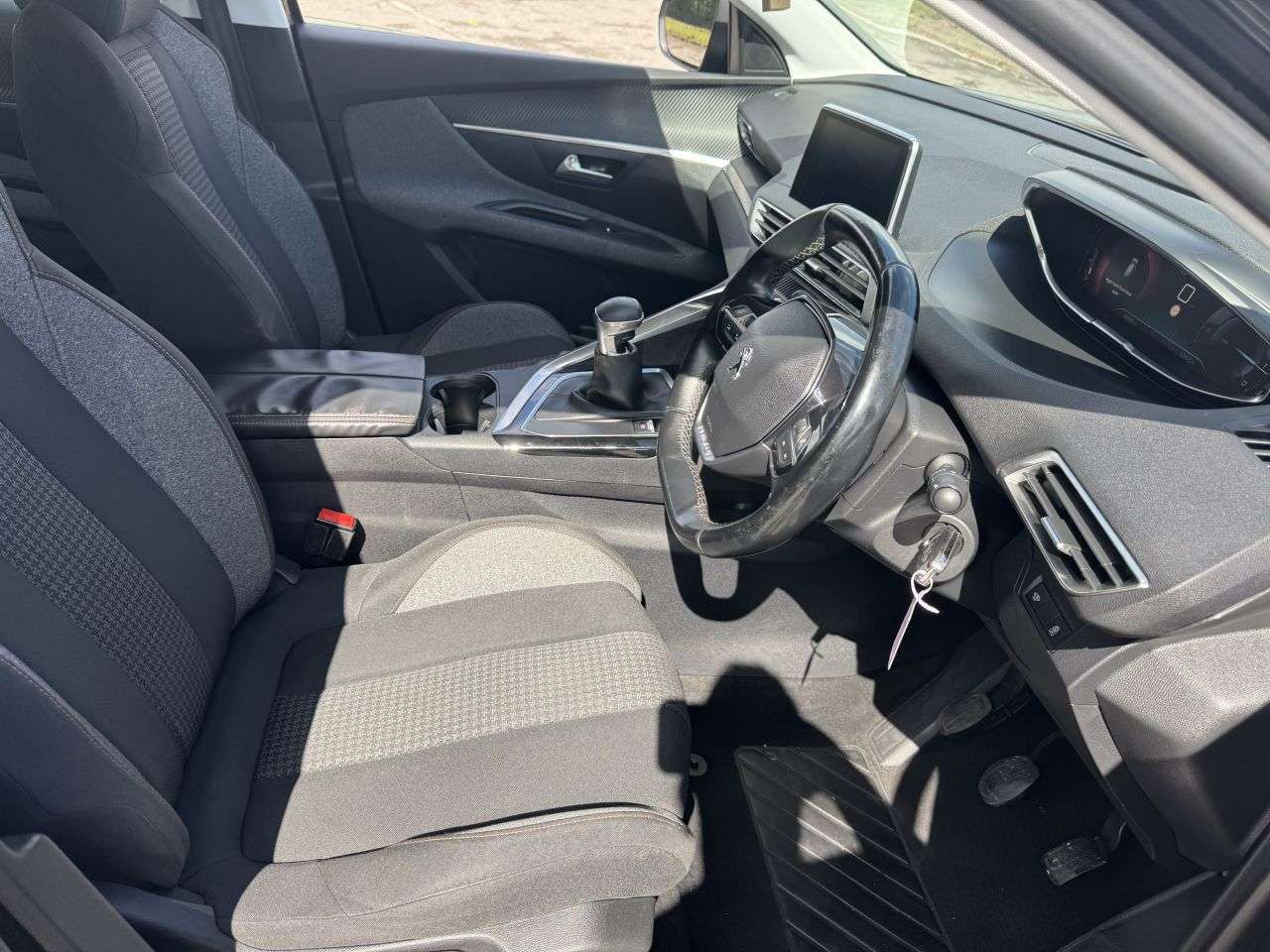 2018 PEUGEOT 3008 2018 PEUGEOT 3008