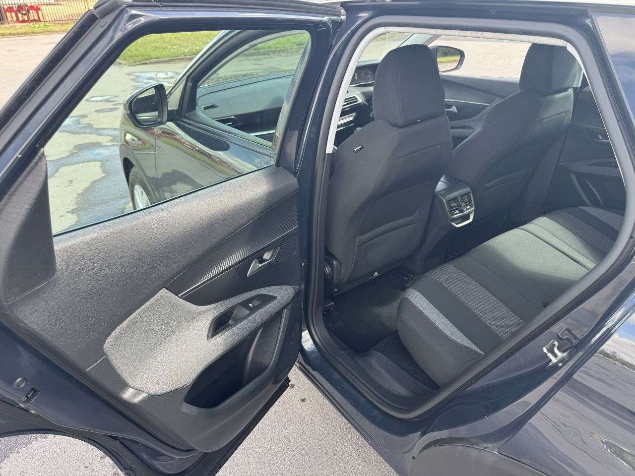 2018 PEUGEOT 3008 2018 PEUGEOT 3008