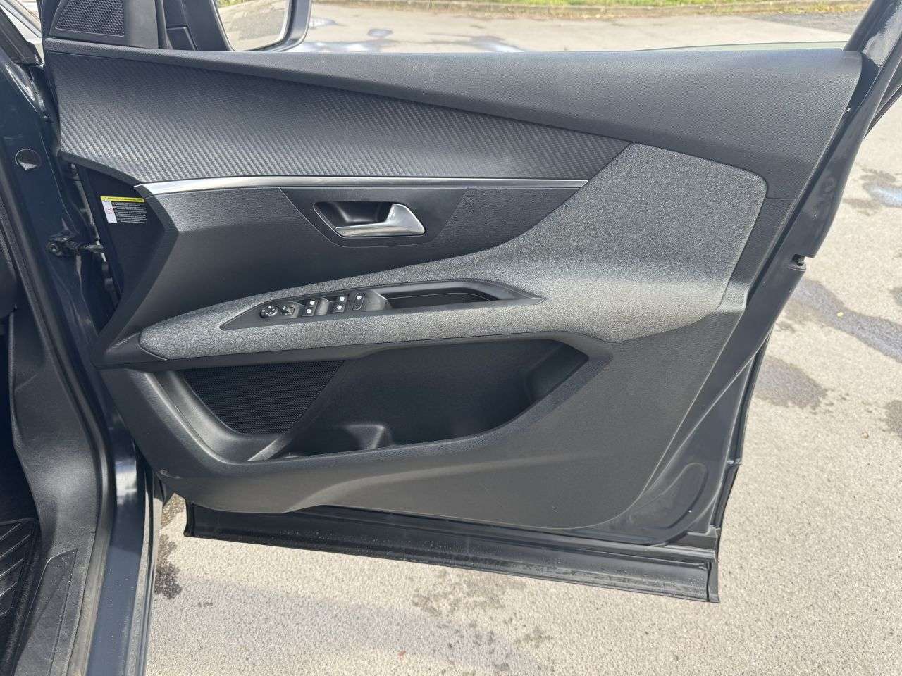 2018 PEUGEOT 3008 2018 PEUGEOT 3008