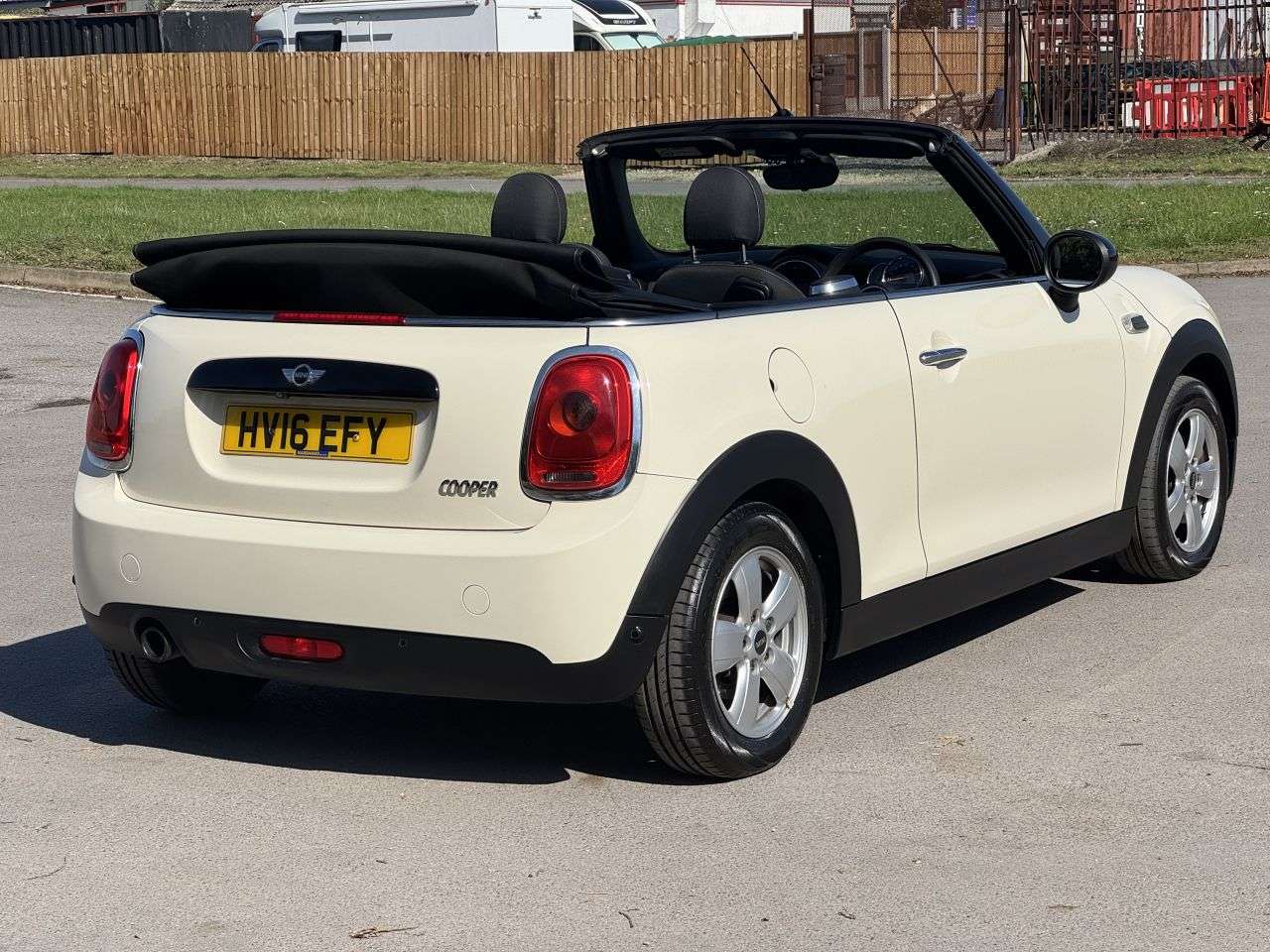 2016 MINI CONVERTIBLE 2016 MINI CONVERTIBLE