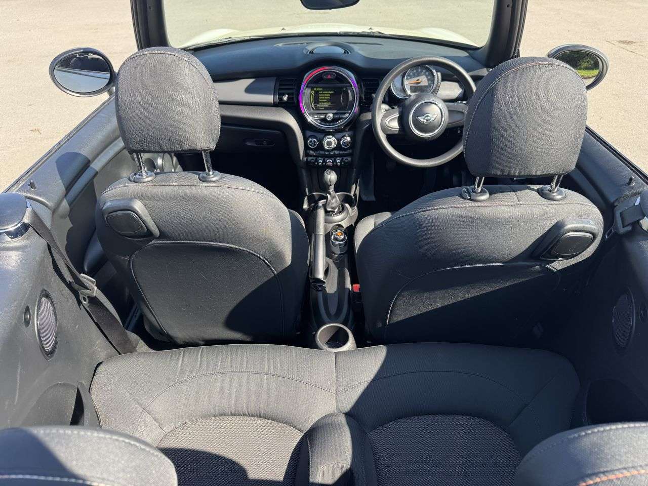 2016 MINI CONVERTIBLE 2016 MINI CONVERTIBLE