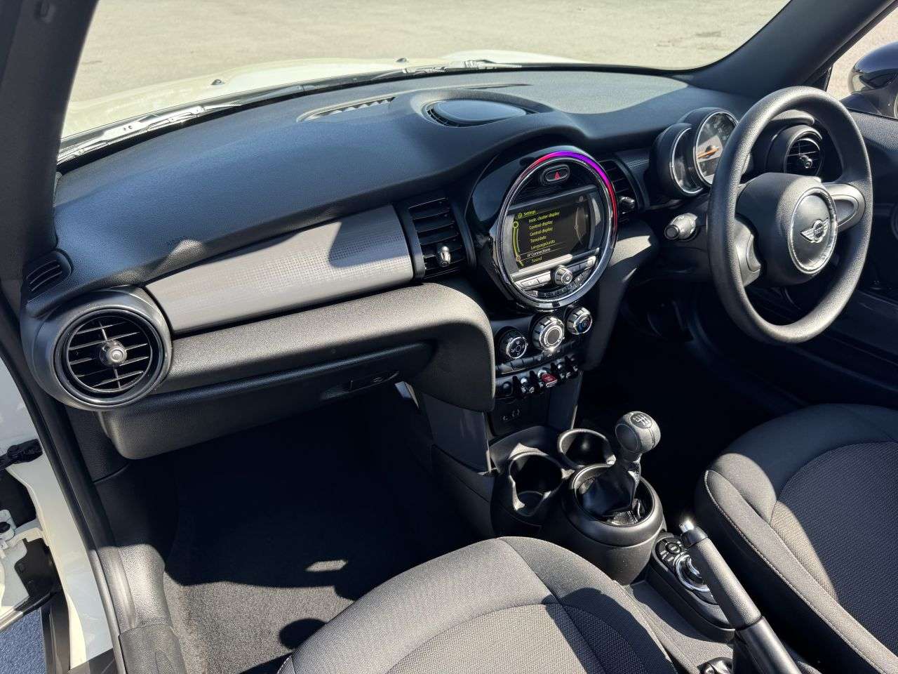 2016 MINI CONVERTIBLE 2016 MINI CONVERTIBLE