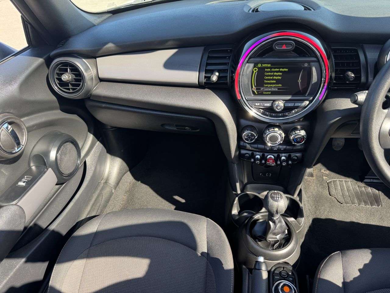 2016 MINI CONVERTIBLE 2016 MINI CONVERTIBLE