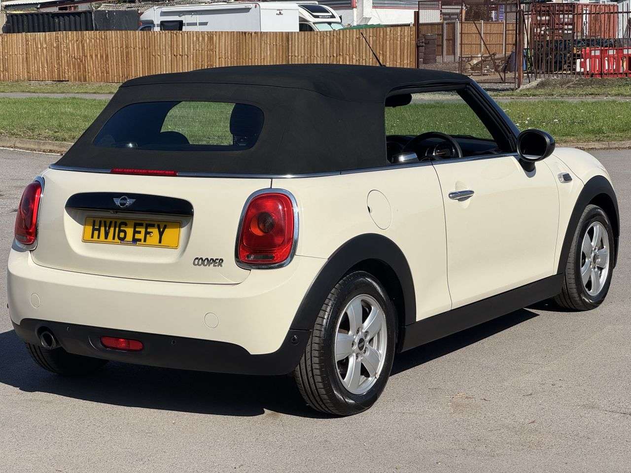 2016 MINI CONVERTIBLE 2016 MINI CONVERTIBLE