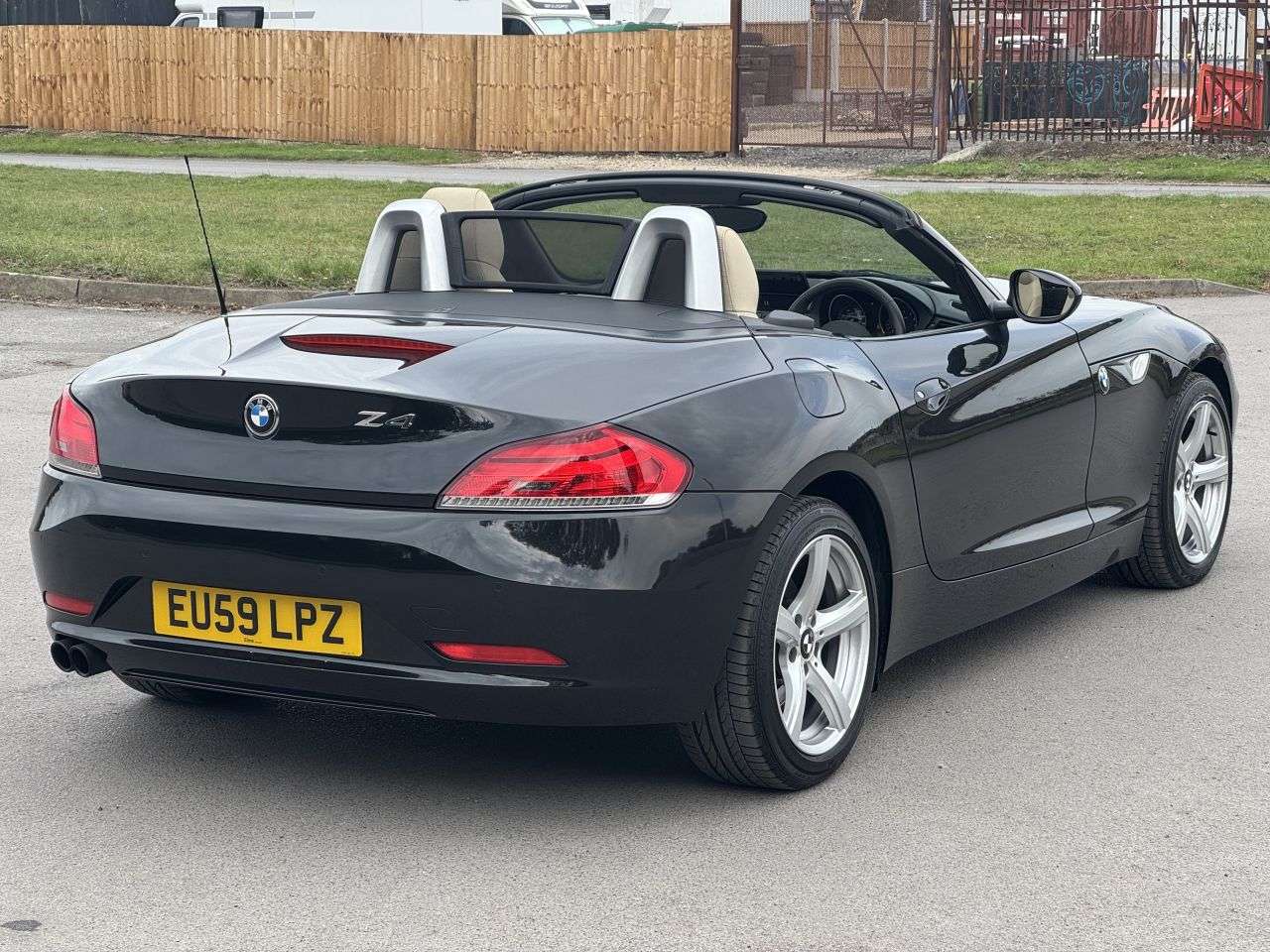2009 BMW Z4 2009 BMW Z4