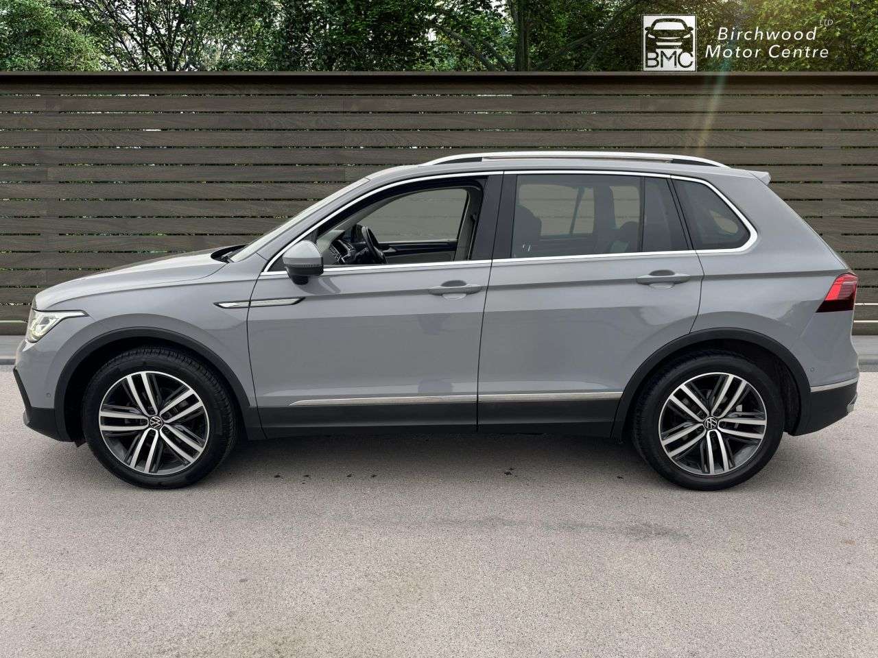 2021 VOLKSWAGEN TIGUAN 2021 VOLKSWAGEN TIGUAN