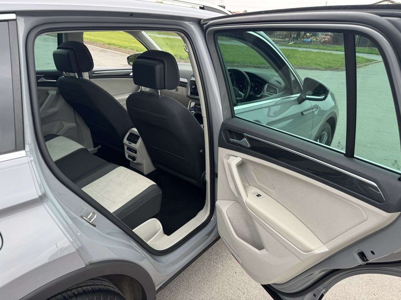 2021 VOLKSWAGEN TIGUAN 2021 VOLKSWAGEN TIGUAN