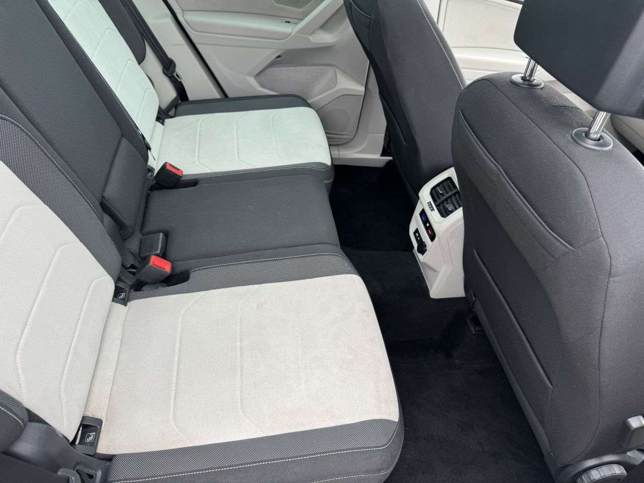 2021 VOLKSWAGEN TIGUAN 2021 VOLKSWAGEN TIGUAN