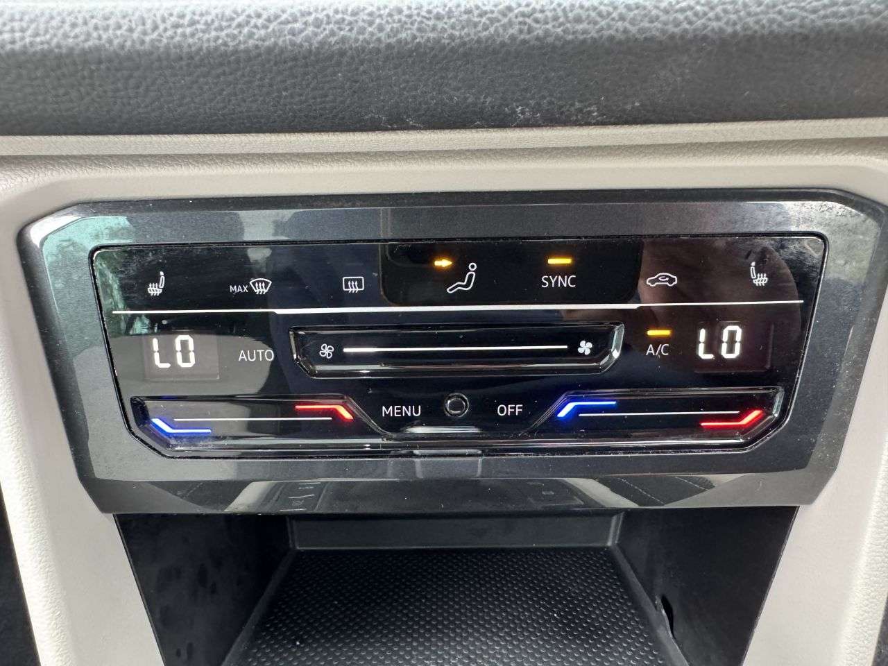 2021 VOLKSWAGEN TIGUAN 2021 VOLKSWAGEN TIGUAN