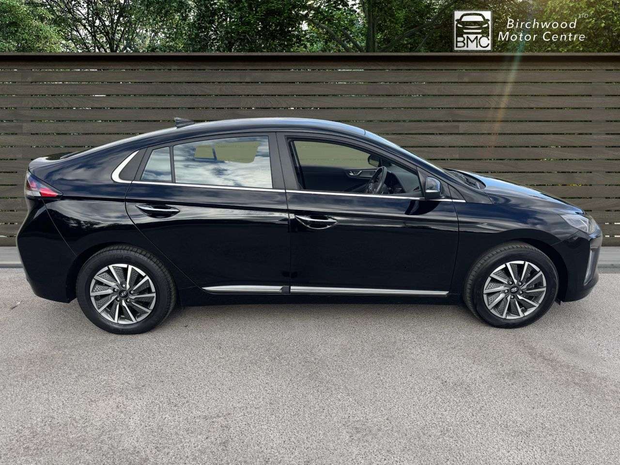 2022 HYUNDAI IONIQ 2022 HYUNDAI IONIQ