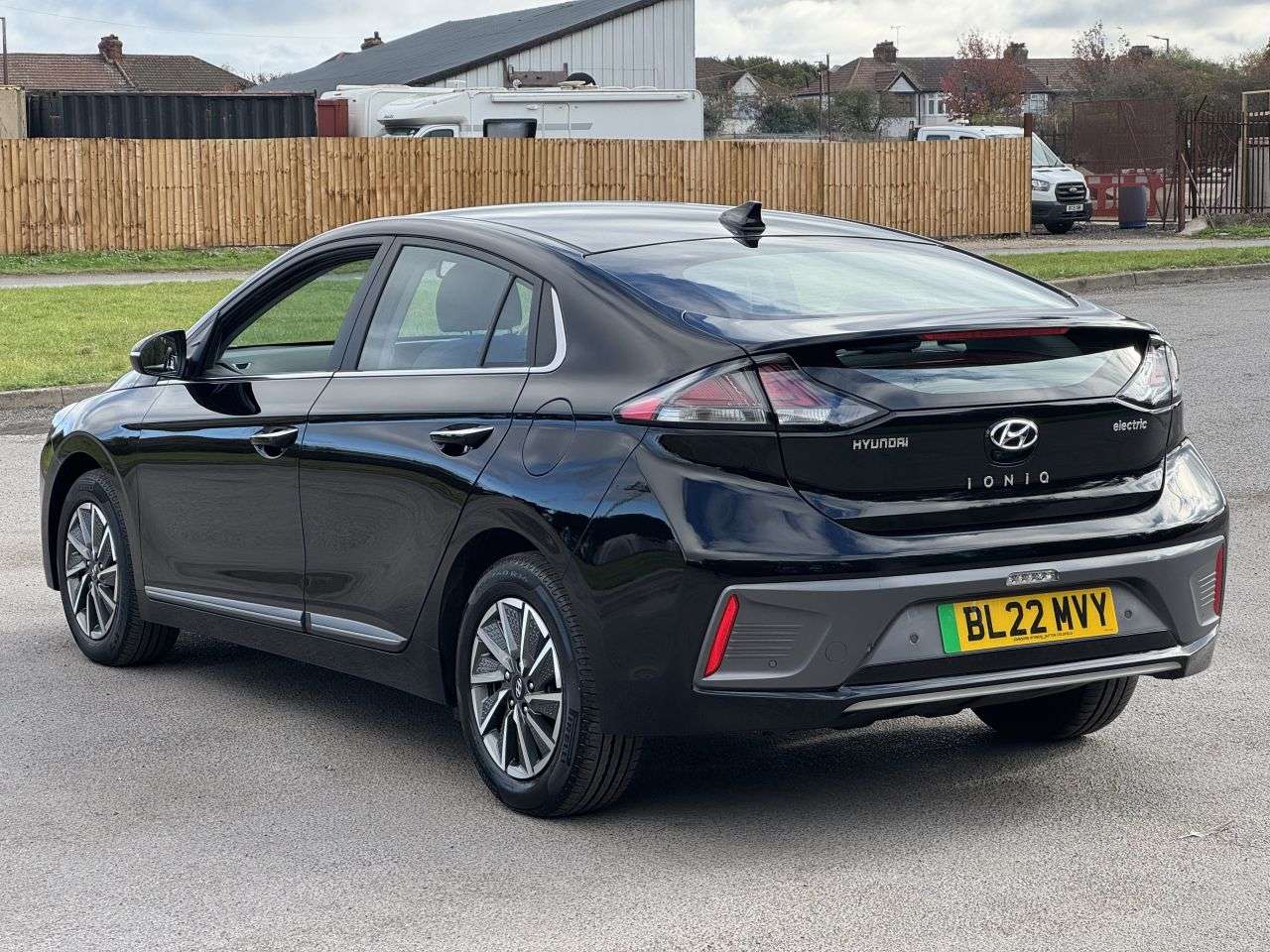 2022 HYUNDAI IONIQ 2022 HYUNDAI IONIQ