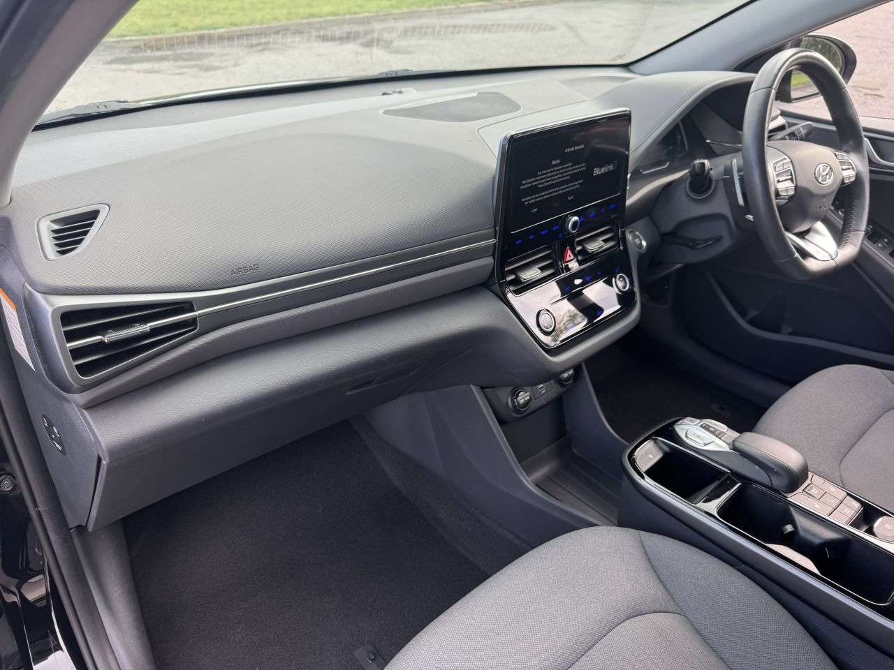 2022 HYUNDAI IONIQ 2022 HYUNDAI IONIQ