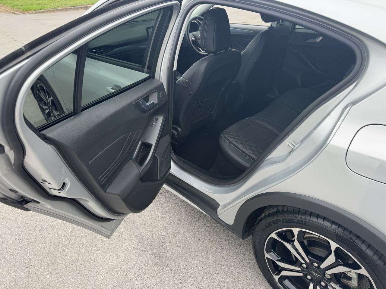 2023 FORD FOCUS 2023 FORD FOCUS