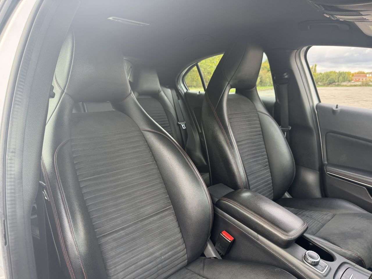 2013 MERCEDES-BENZ A-CLASS 2013 MERCEDES-BENZ A-CLASS