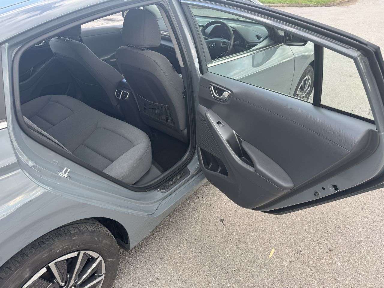 2021 HYUNDAI IONIQ 2021 HYUNDAI IONIQ