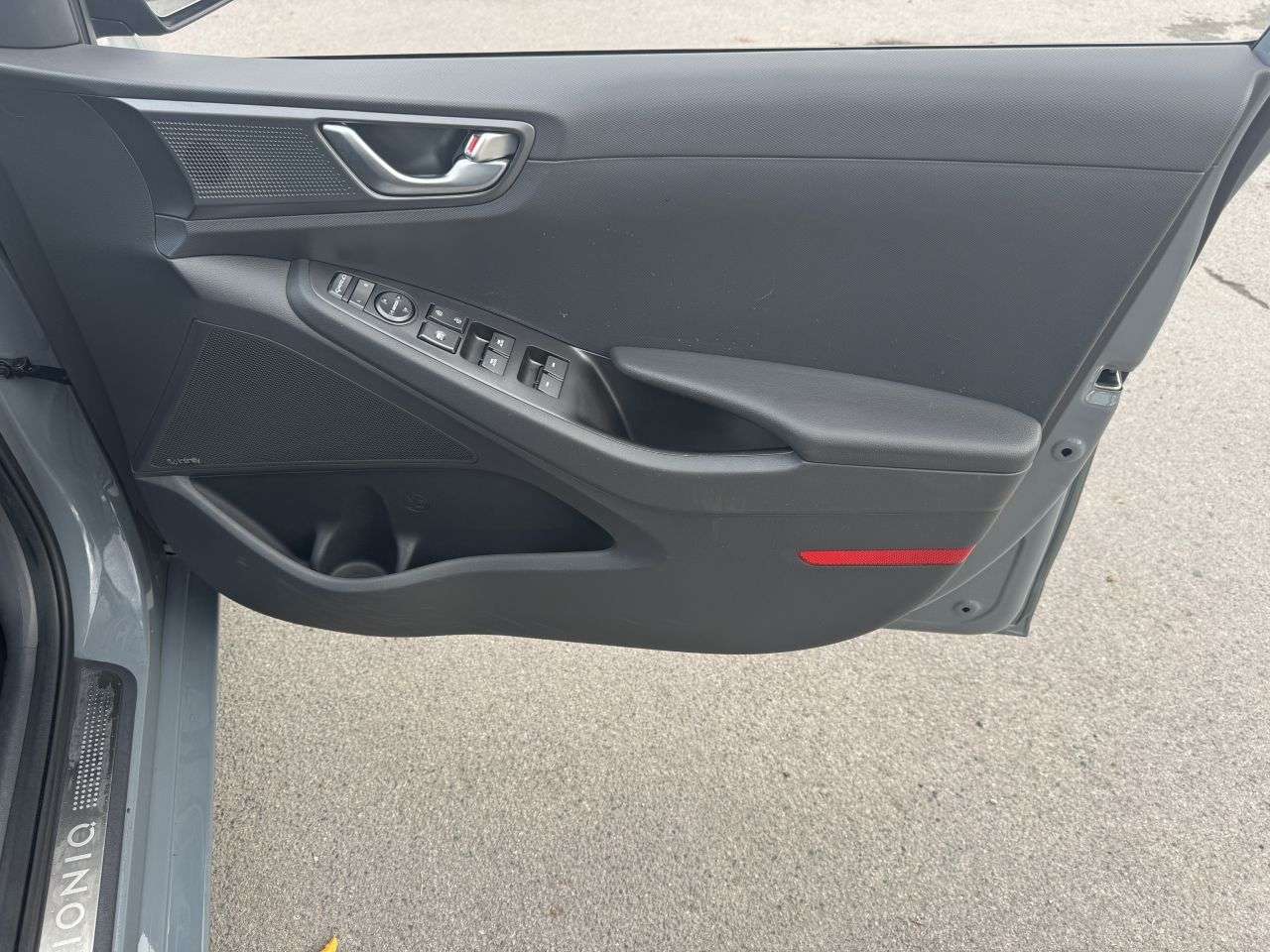 2021 HYUNDAI IONIQ 2021 HYUNDAI IONIQ